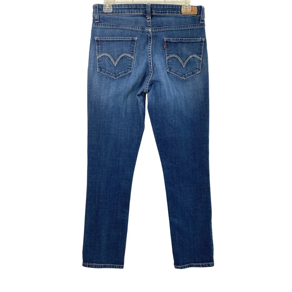 Levis silhouette sleek